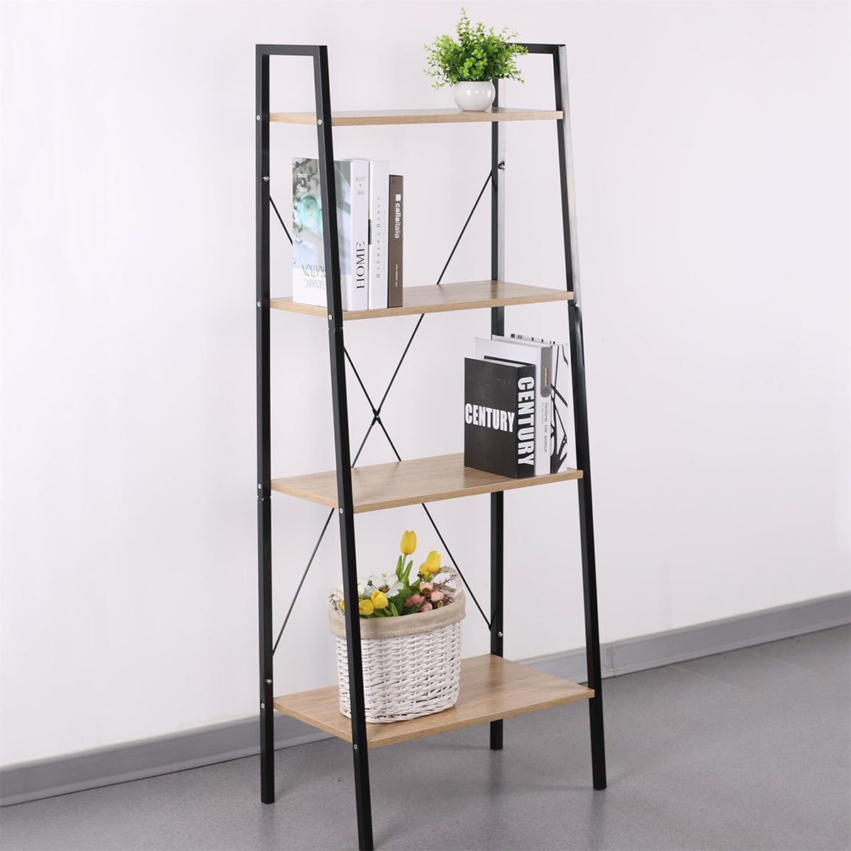 Wandrek met 4 lagen - houten planken met zwart metalen frame