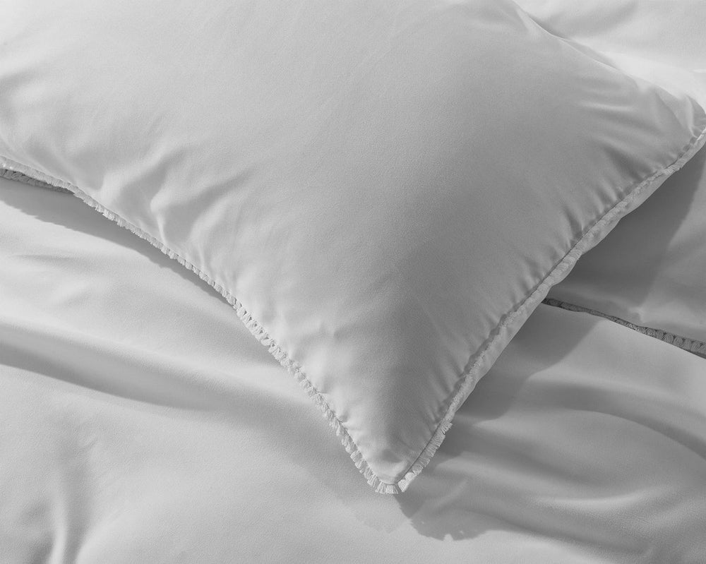 Dekbedovertrek Ball Fringe - grijs - microvezel - 1-persoons (140x220 + 60x70 cm)