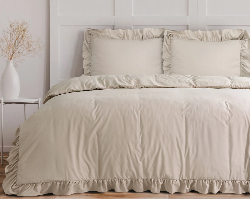 Sleeptime dekbedovertrek Ruffles - Taupe - Microvezel - 1-persoons (140x220 + 60x70 cm)