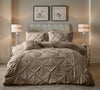 Sleeptime dekbedovertrek Pintuck - taupe - Velvet - 1-persoons (140x220 + 60x70 cm)