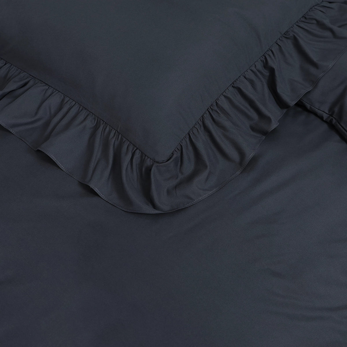 Sleeptime dekbedovertrek Ruffles - Microvezel - Antraciet - 1-persoons (140x220 + 60x70 cm)